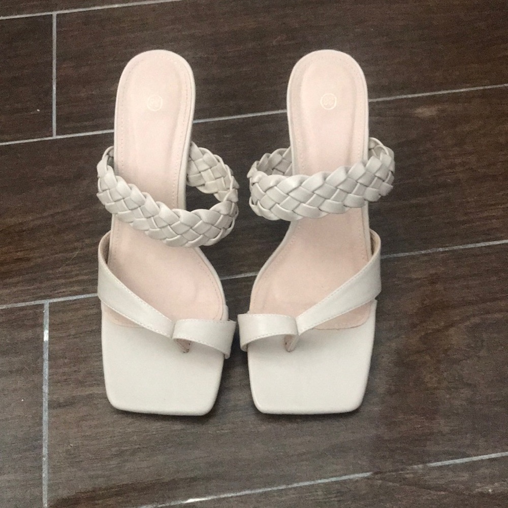 Nude sandals